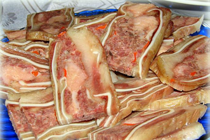Flaki wołowe smażone z cebulą