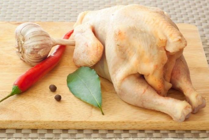 تاباکا مرغ چیست و چرا به این غذا می گویند؟
