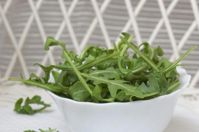 Salata de rucola - beneficii și daune, folosire pentru sănătate și frumusețe